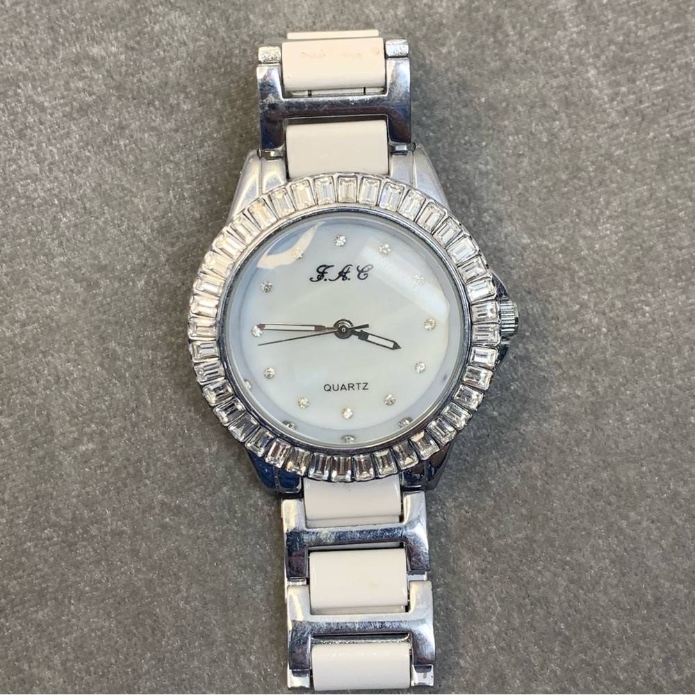 Fac Fifth Avenue Collection white silvertone crystal rhinestone round face watch